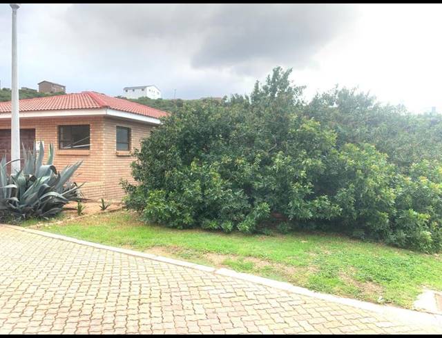 LAND FOR SALE IN BOLAND PARK